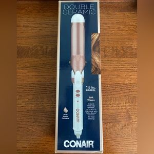 Brand new in box - 1.5 inch double barrel soft curl curling iron